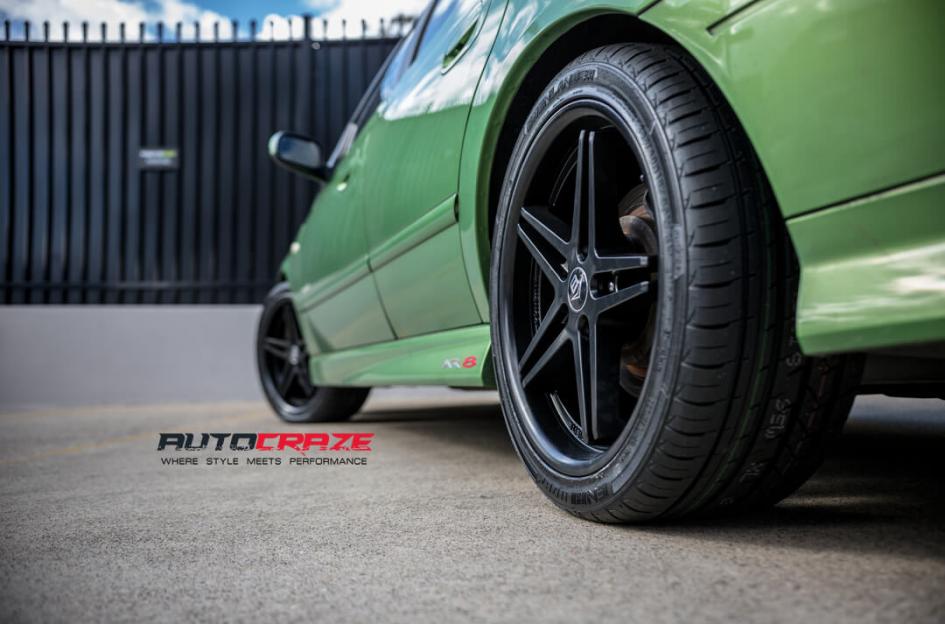 FORD FALCON CONQUEST MATTE BLACK